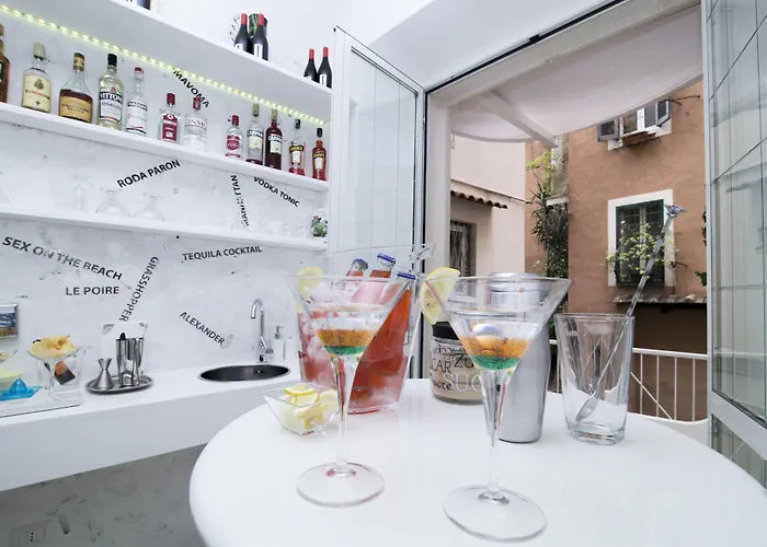 Design&art Pie' - Elegant Near The Pantheon, Calm & Guest house 4*