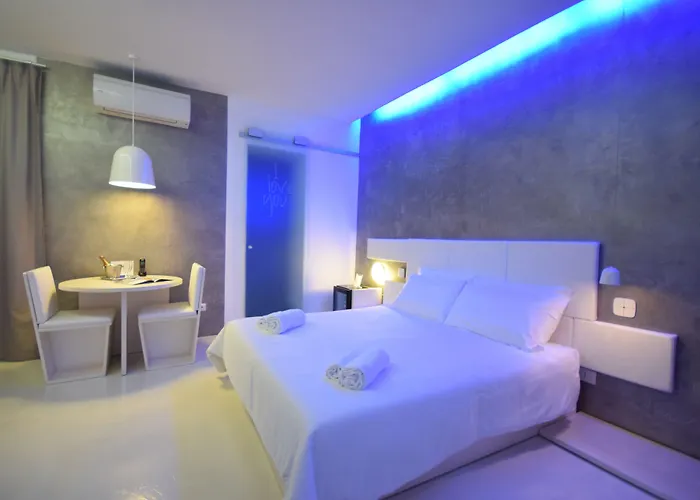 Design&art Pie' - Elegant Near The Pantheon, Calm & Guest house 4*