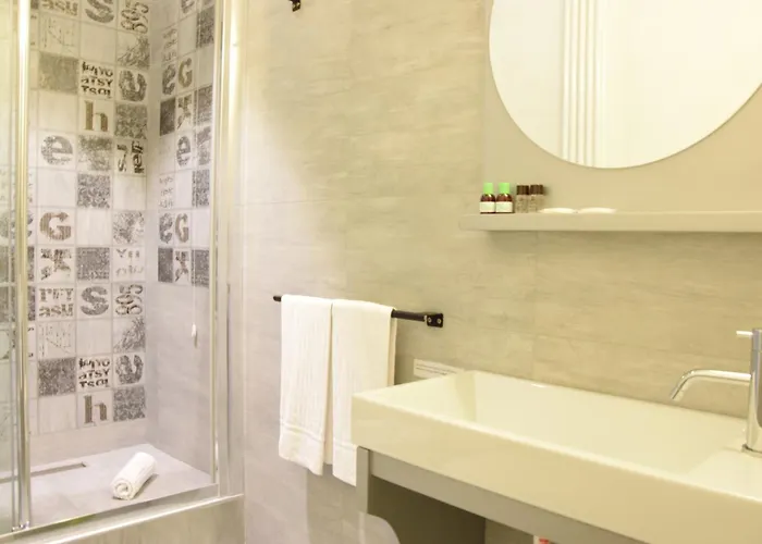 Design&art Pie' - Elegant Near The Pantheon, Calm & Guest house Rome