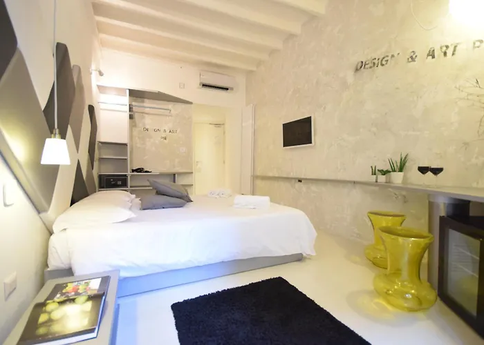 Design&art Pie' - Elegant Near The Pantheon, Calm & Rome