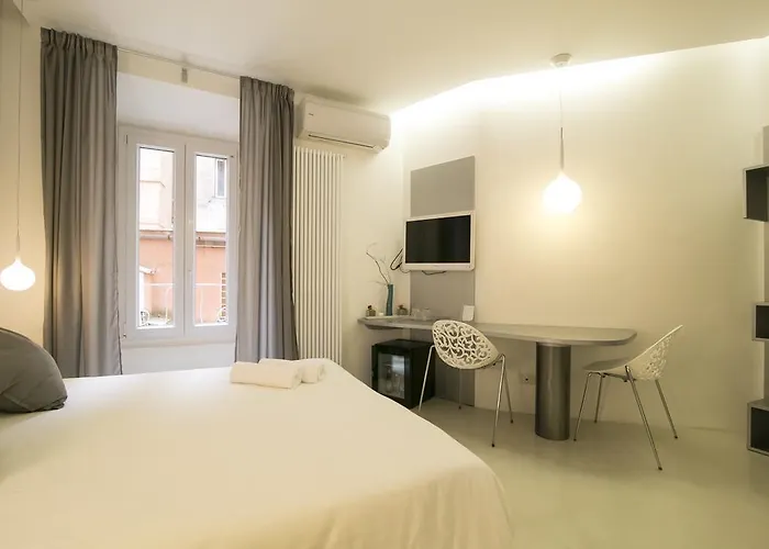Guest house Design&art Pie' - Elegant Near The Pantheon, Calm & Rome